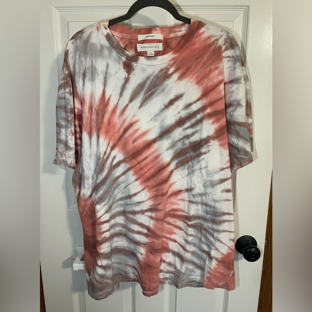 Aeropostale Men’s tye dye relaxed graphic tshirt